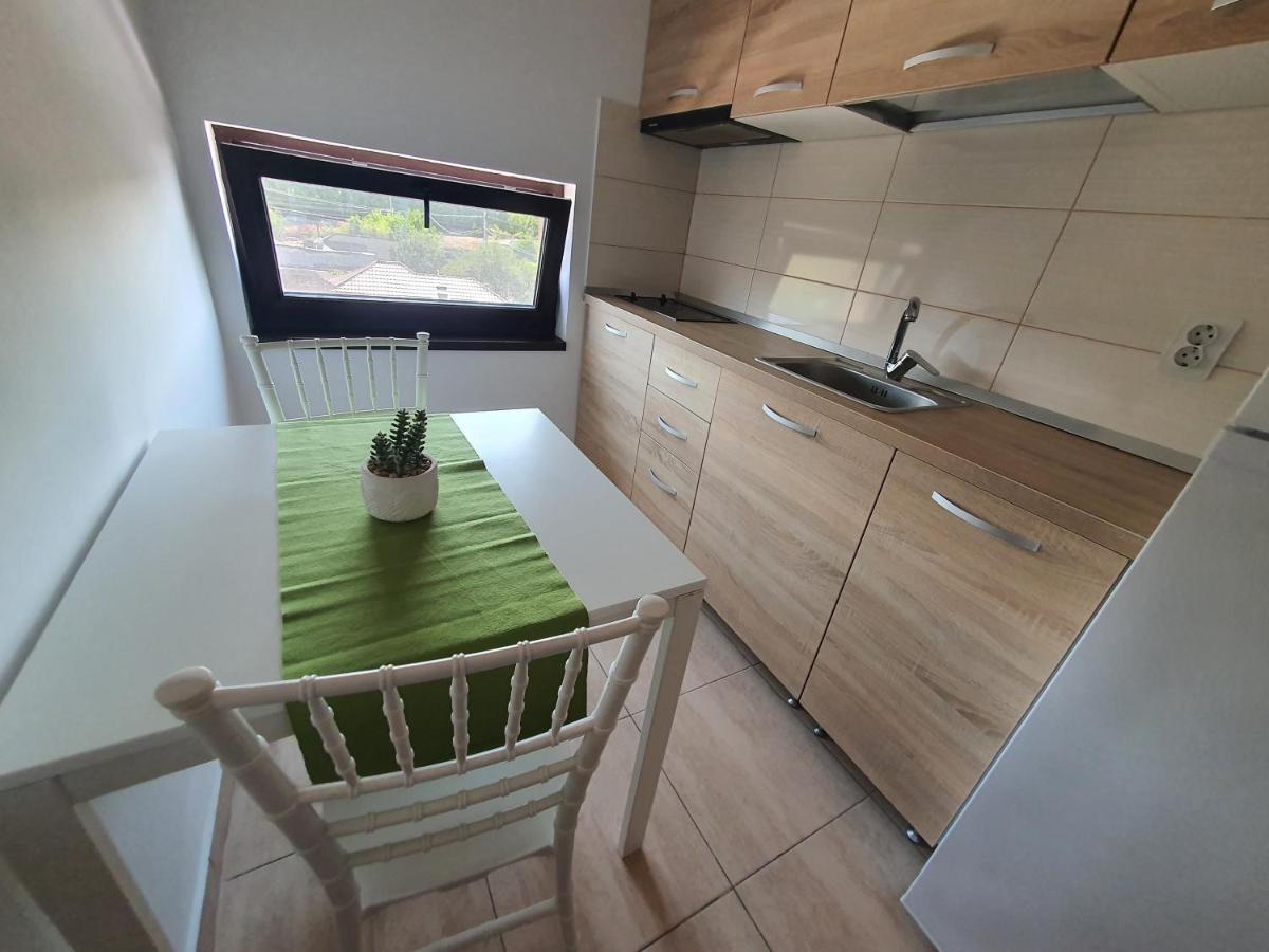 Villa Accommodation Boekarest Buitenkant foto