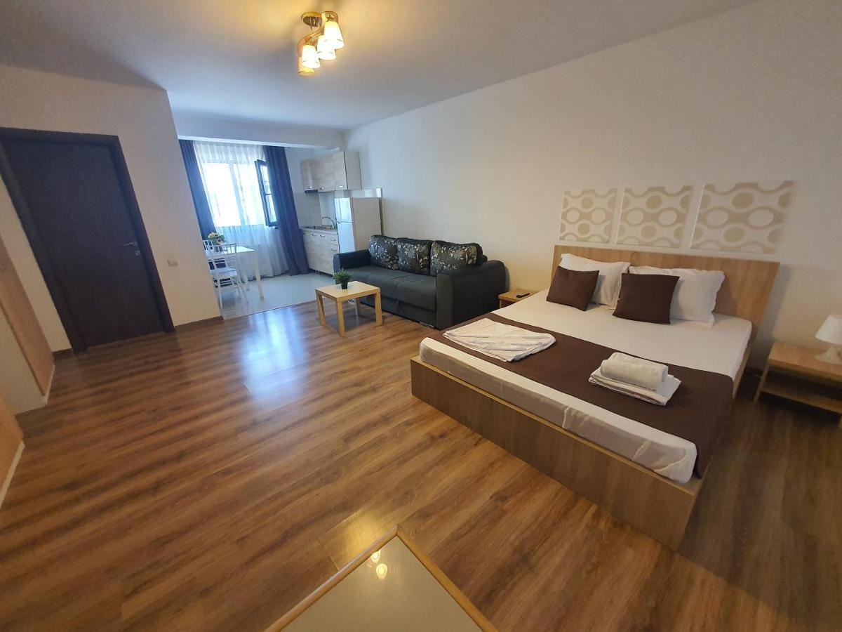 Villa Accommodation Boekarest Buitenkant foto