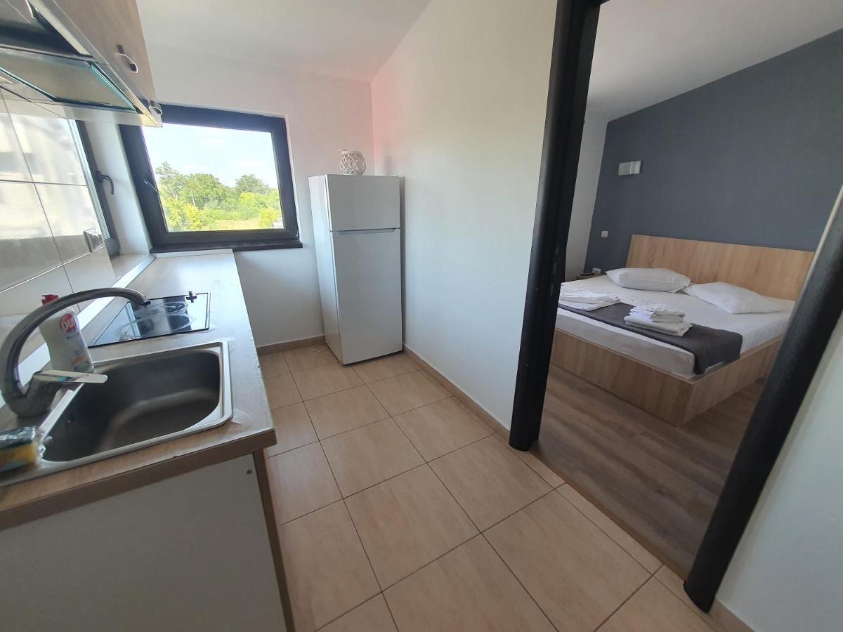 Villa Accommodation Boekarest Buitenkant foto